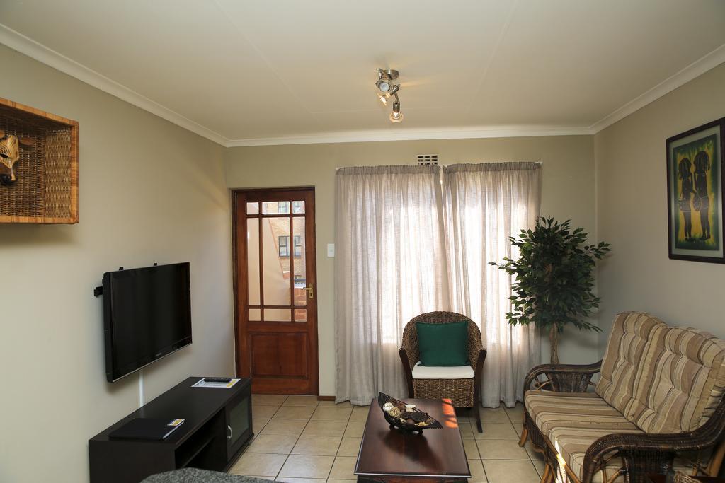 African Eagle Apartments Witfield المظهر الخارجي الصورة