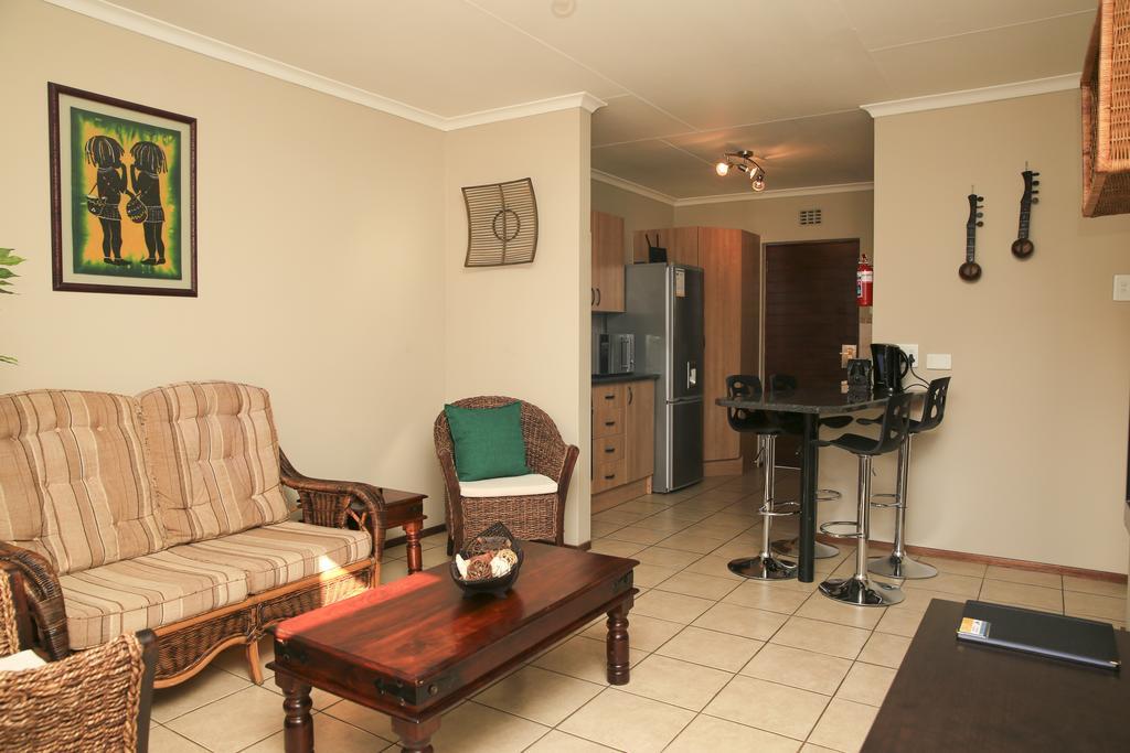 African Eagle Apartments Witfield المظهر الخارجي الصورة