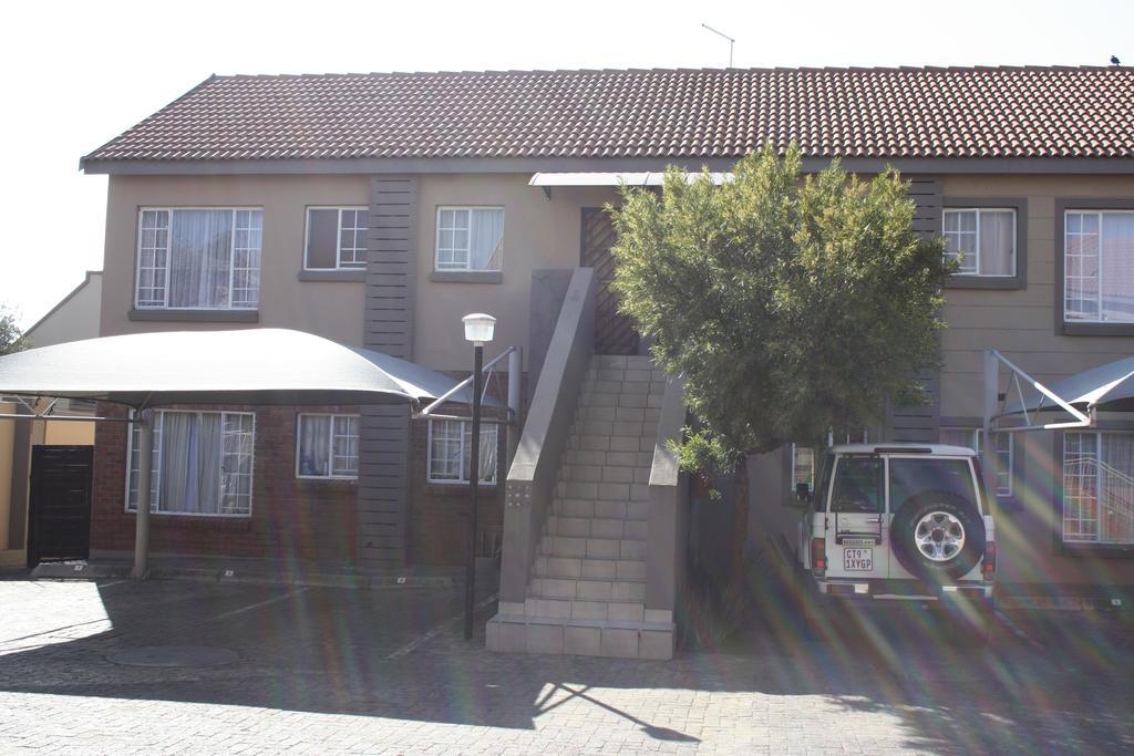 African Eagle Apartments Witfield المظهر الخارجي الصورة